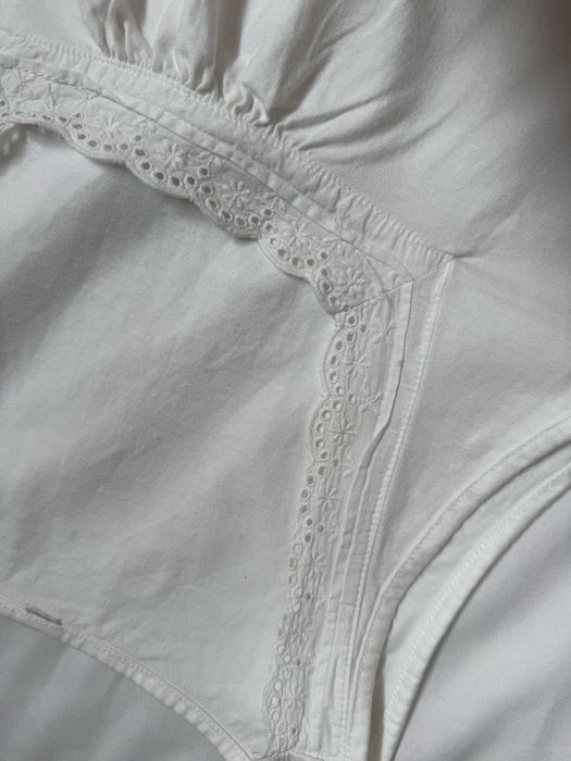 Biała bluzka na ramiączkach z koronką estelle rozmiar s