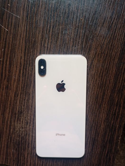 Iphone XS 64 під відновлення