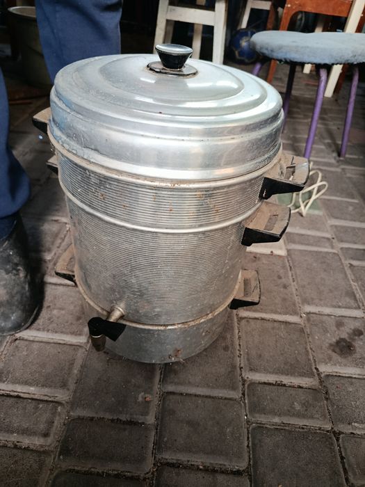 Продамо газо-електро соковижималку