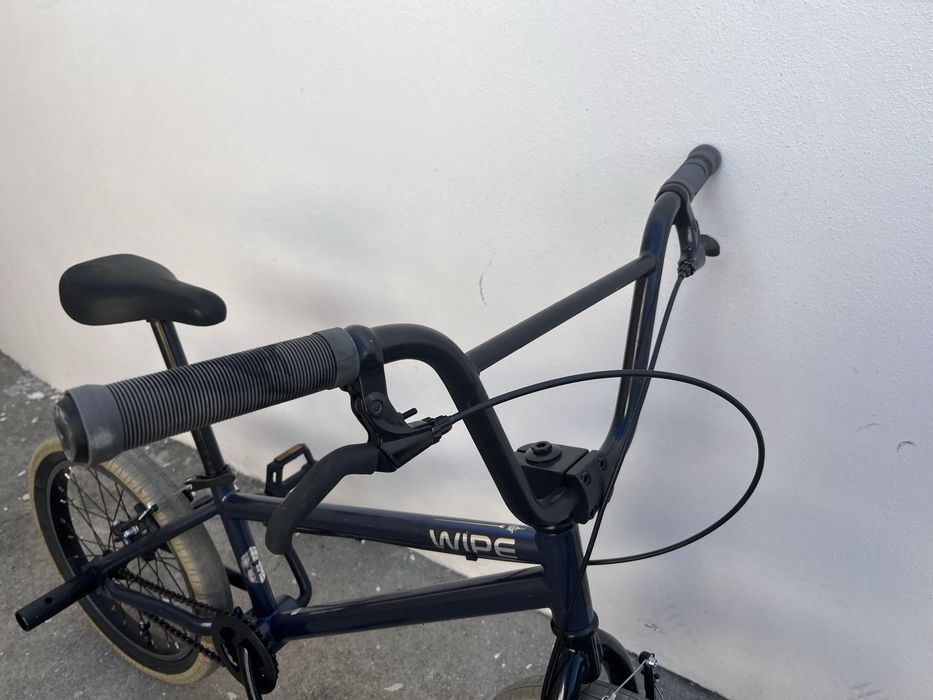 BMX Wipe 18” Quase nova