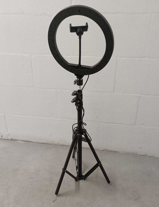 Oportunidade - Tripé Ring Light Novo - Ligue para Saber mais