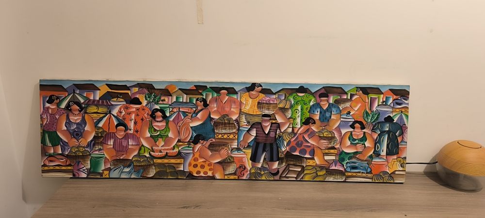 Vários quadros pintados a mão