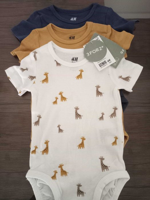 Conjunto de 3 Bodys da H&M NOVOS com etiqueta