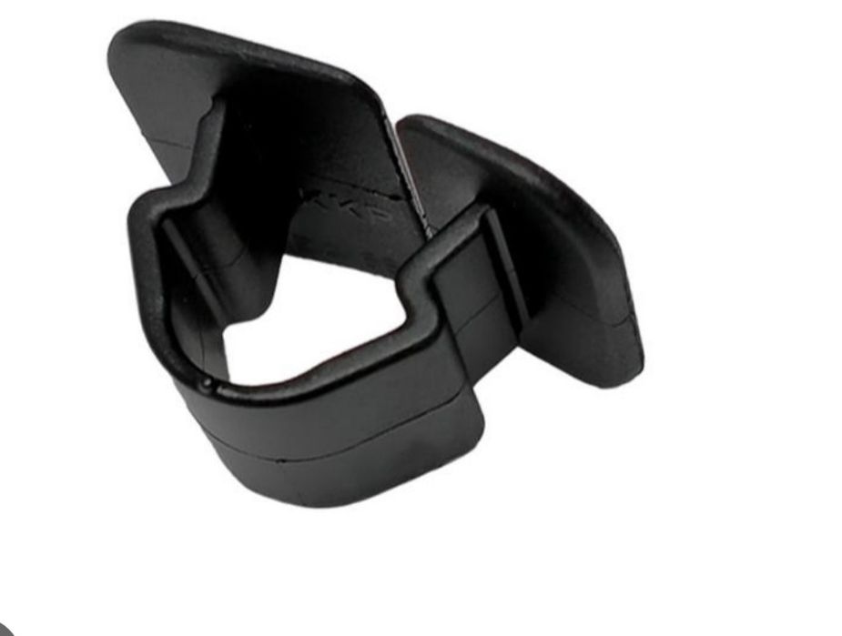 Шумоізоляція капота VW Passat b7 b6 Jetta Audi Octavia Superb Caddy To