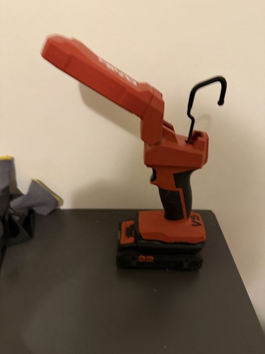 Hilti SL 2-22 Nuron lampa