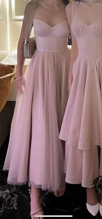 Плаття на випускний