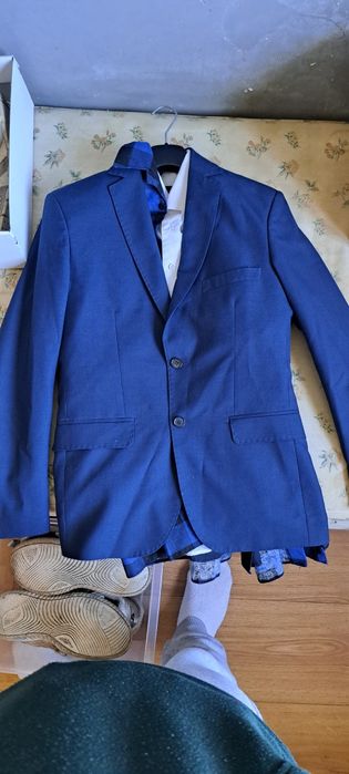 Garnitur męski granatowy
