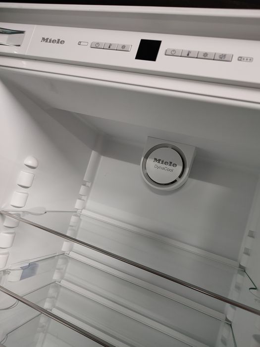 Lodówka Miele KFN 37232 ID  do zabudowy!