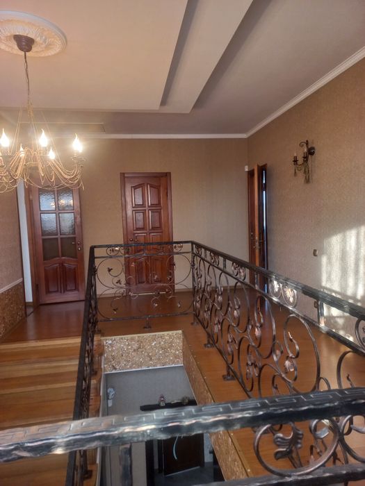 Продам розкішний будинок в Глибочиці