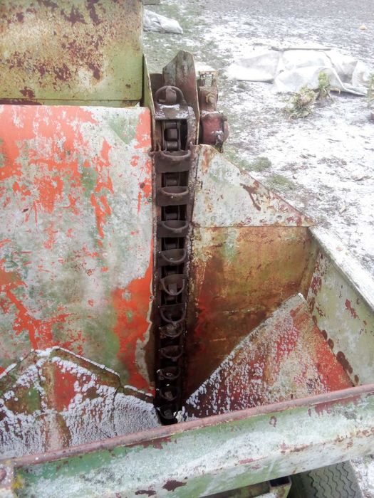 Саджалка дворядна на трактор