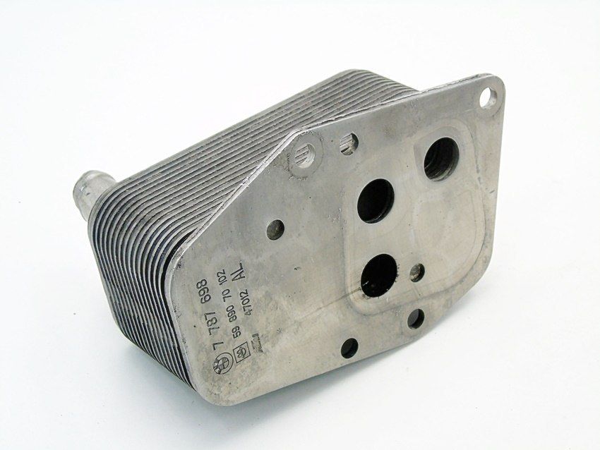 Chłodnica Oleju 2.0 D Bmw X3 E46 E90 E91 E60 E61 E87 E91 E83 7787698
