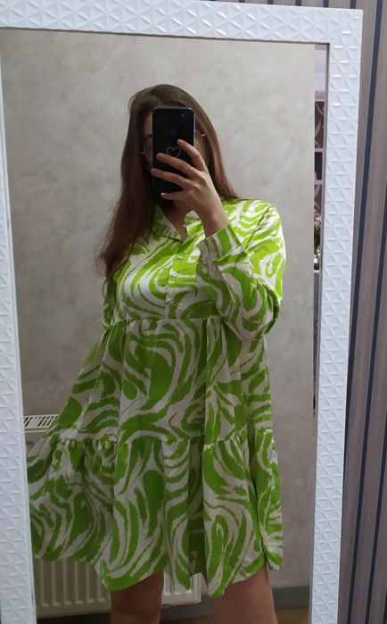 Świetna sukienka oversize  r uniwersalny