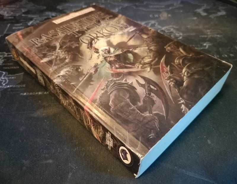 R. A. Salvatore - Tysiąc orków / Trylogia klingi łowcy: tom 1