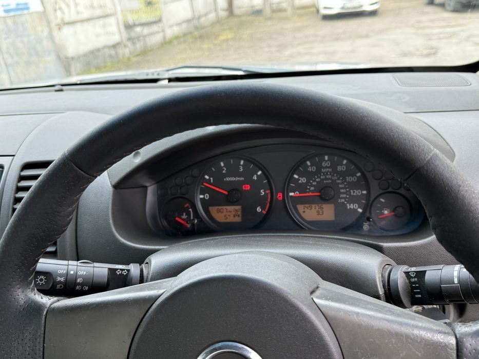 Nissan Navara D40 2.5 дизель механика 4х4