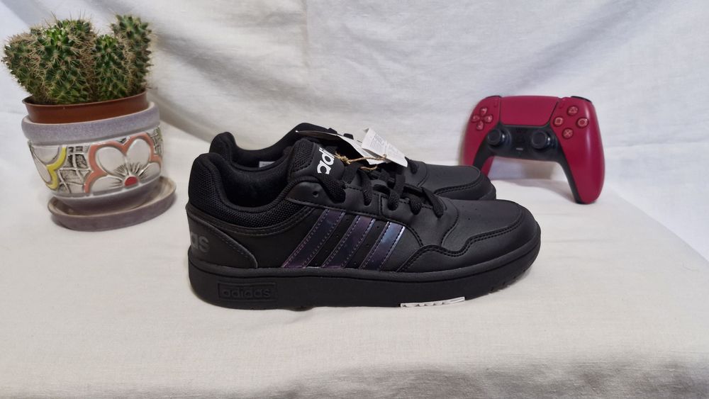 Жіночі кросівки Adidas Hoops 4.0.Розмір 38