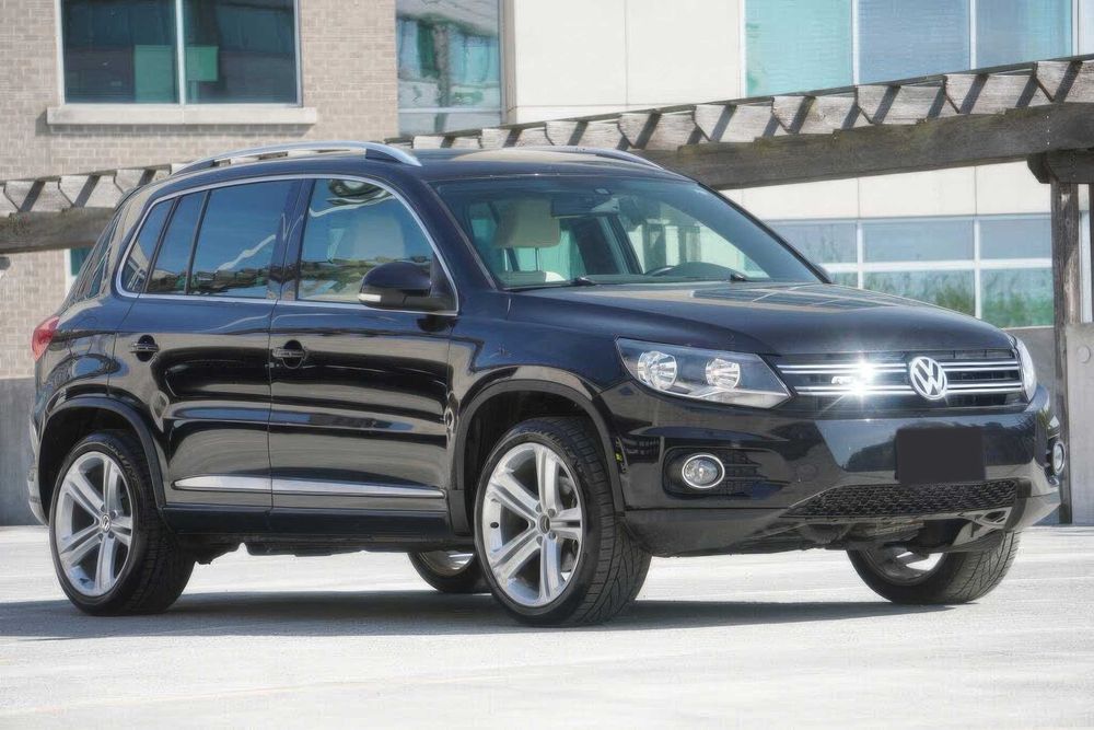 Volkswagen Tiguan      2016