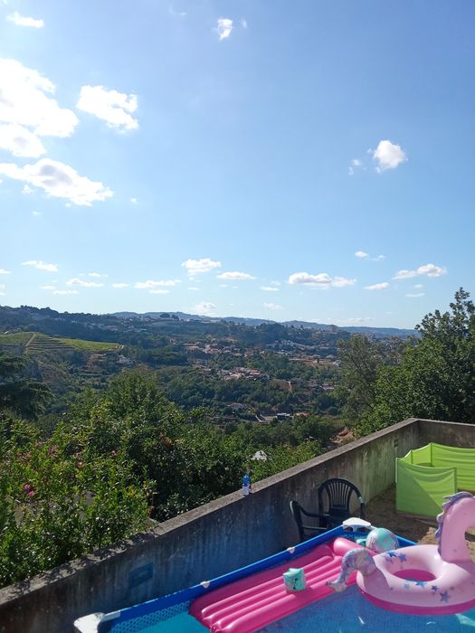 Arrenda se quarto para férias ou ao mês.