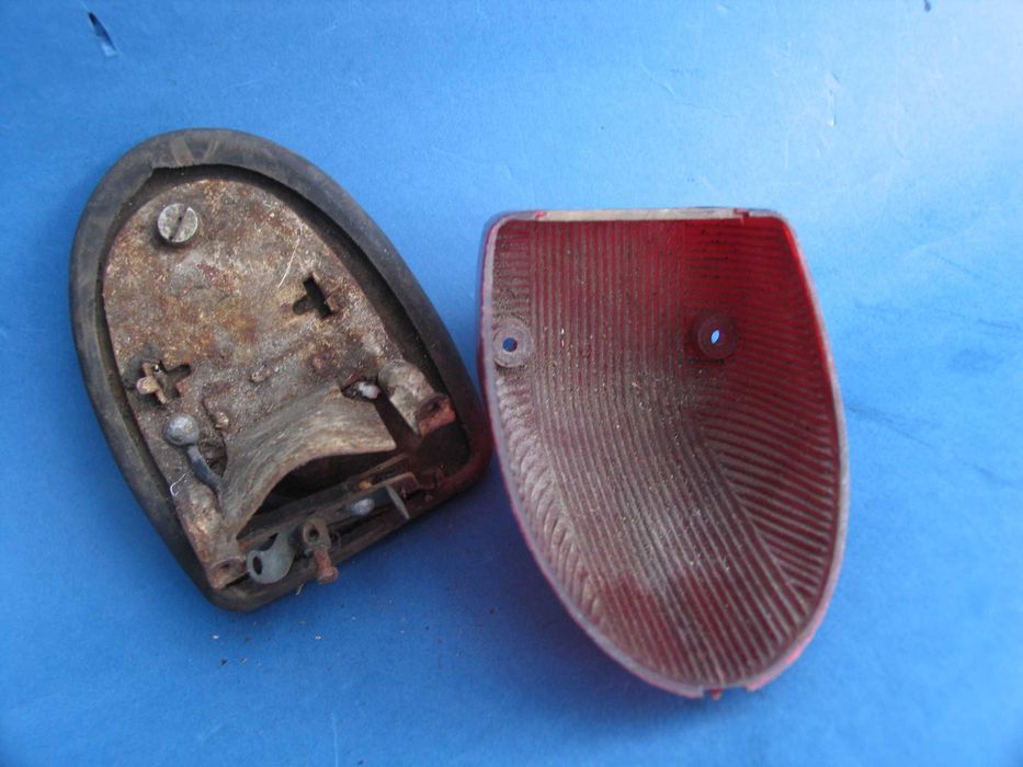 Lampa tylna Junak M10 WSK125 SHL175  Oryginał