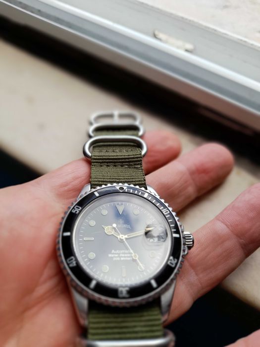 le  monde  swiss made automatic eta