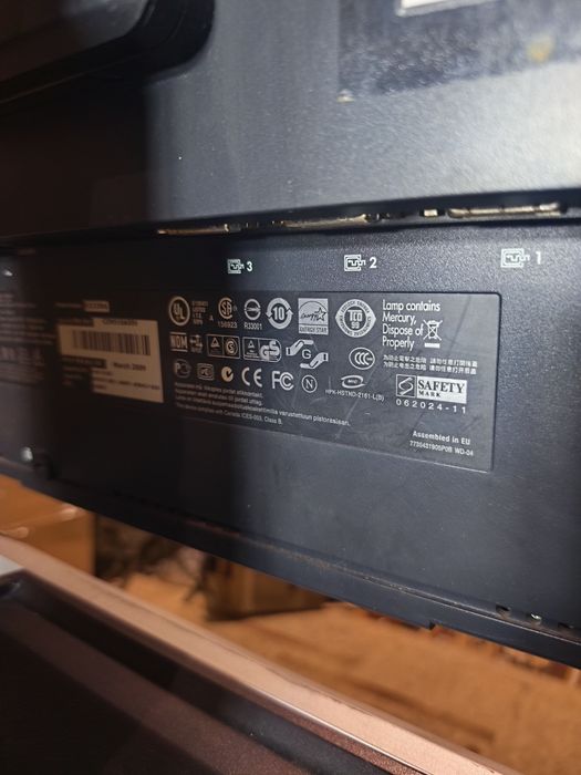 Профессиональный монитор 30" HP LP3065 (2560x1600, S-IPS)