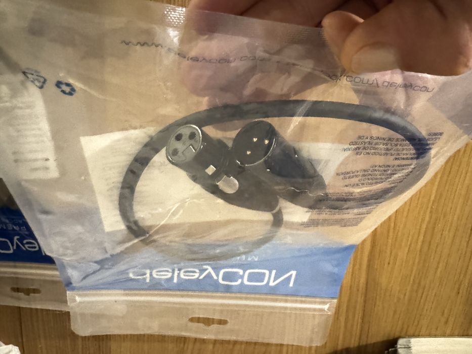 Cabos  XLR deleyCON 0,5 m