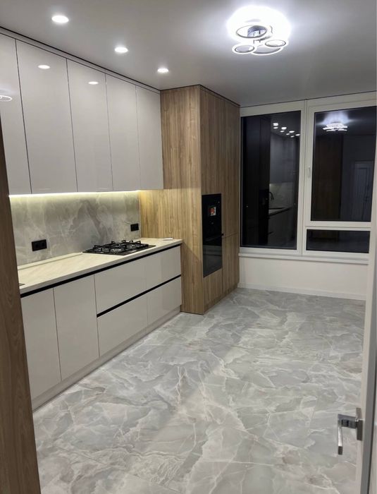 Продаж 2-кімнатна новобудова, КромаксБуд