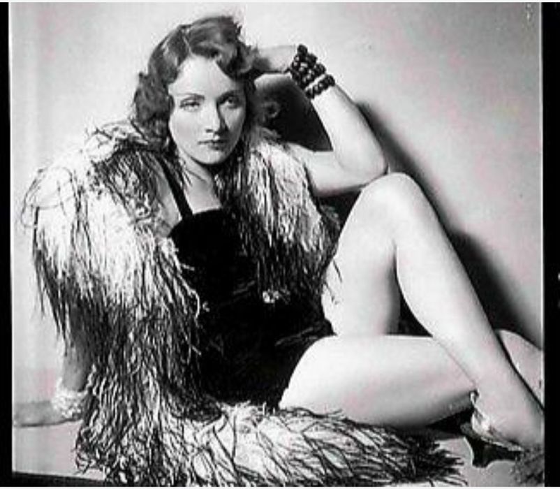 Marlene Dietrich ICON