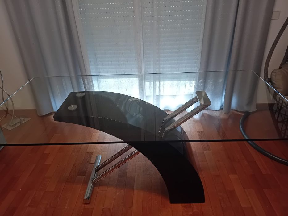 Selling dining table64586359340545121