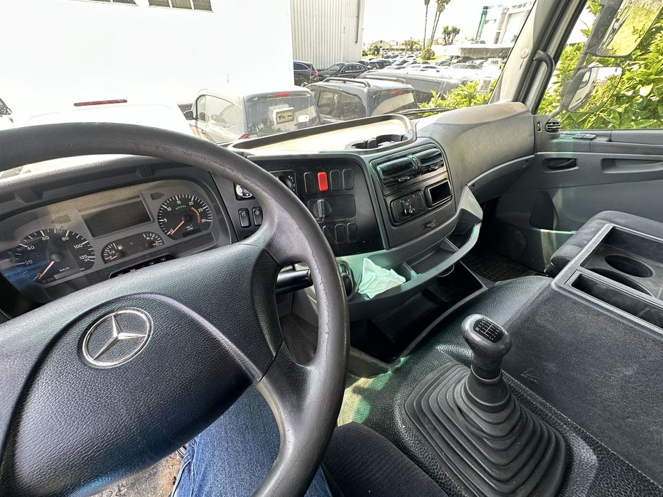 Mercedes- Benz Axor