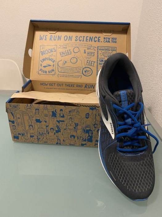 Tenis corrida atletismo Brooks Adrenaline GTS 21