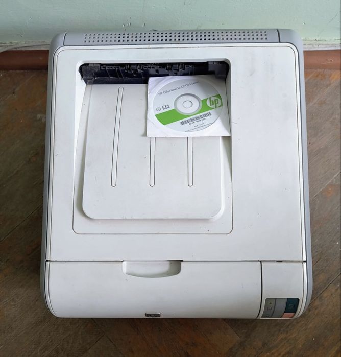 Лазерний принтер HP Color Laserjet CP1215