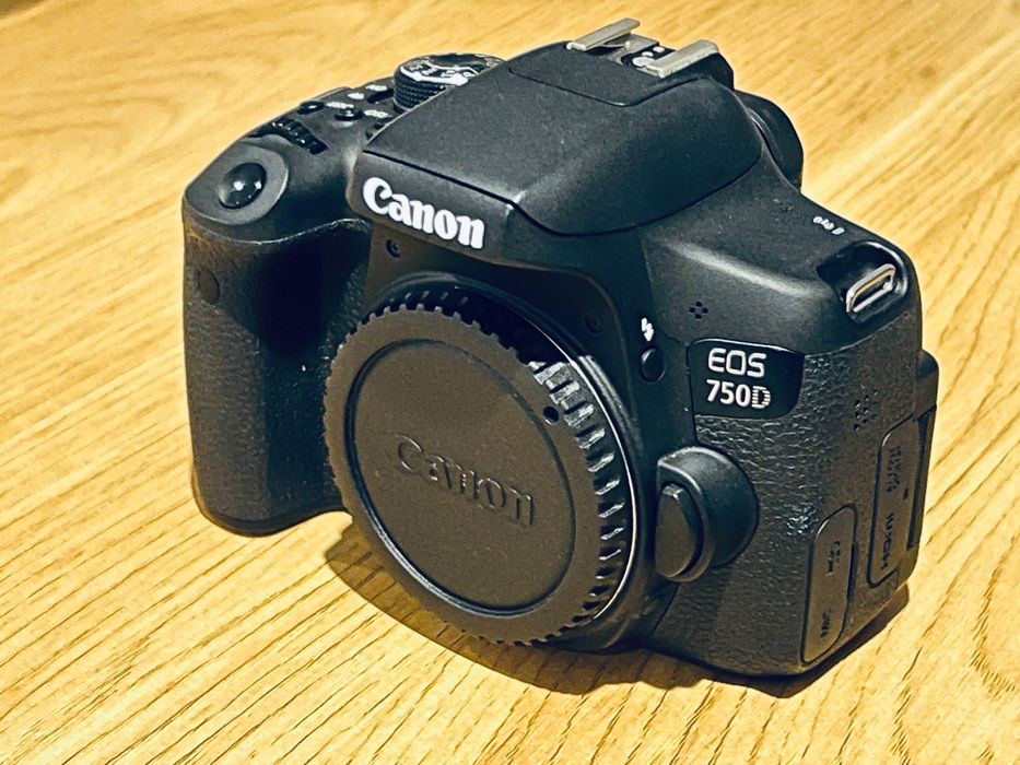 Canon EOS 750D - Wi-Fi & NFC - Máquina fotográfica DSLR