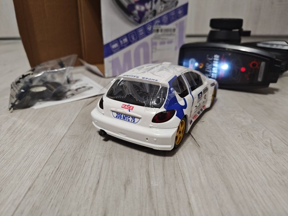 Samochód Peugeot 206 Classic WRC z wbudowanym żyroskopem do DRIFTU RC