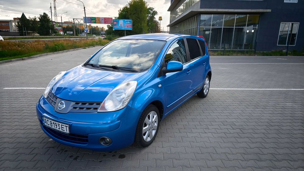 Nissan Note / 1,4 бензин / 2007