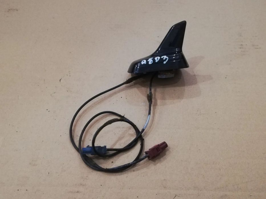 Audi A8 d3 antena radia rekin dachu gps 4e0035503r