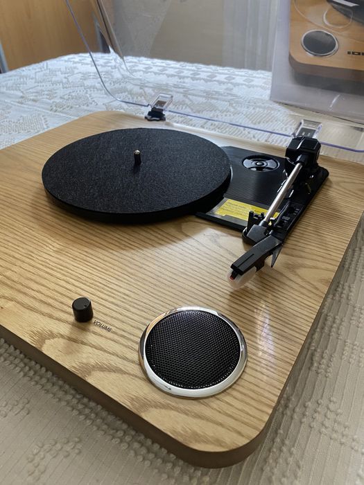 Gira discos de vinil ION