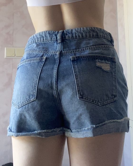 Джинсові шорти короткі