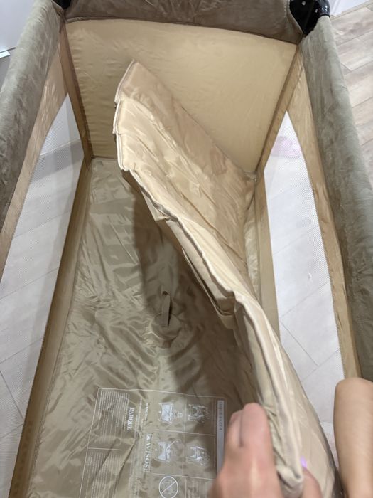 Cama de viagem nova