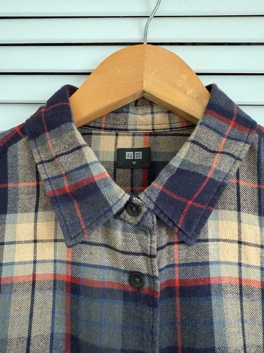 Картата фланелева сорочка Uniqlo