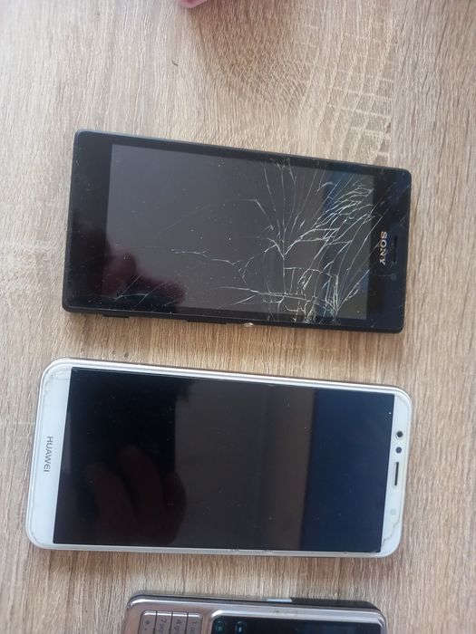Telefony komórkowe