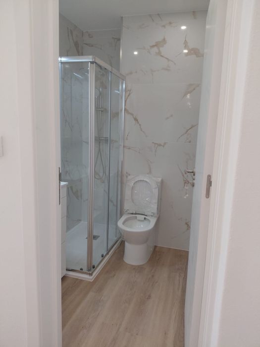 Apartamento t2 na torre da marinha remodelado