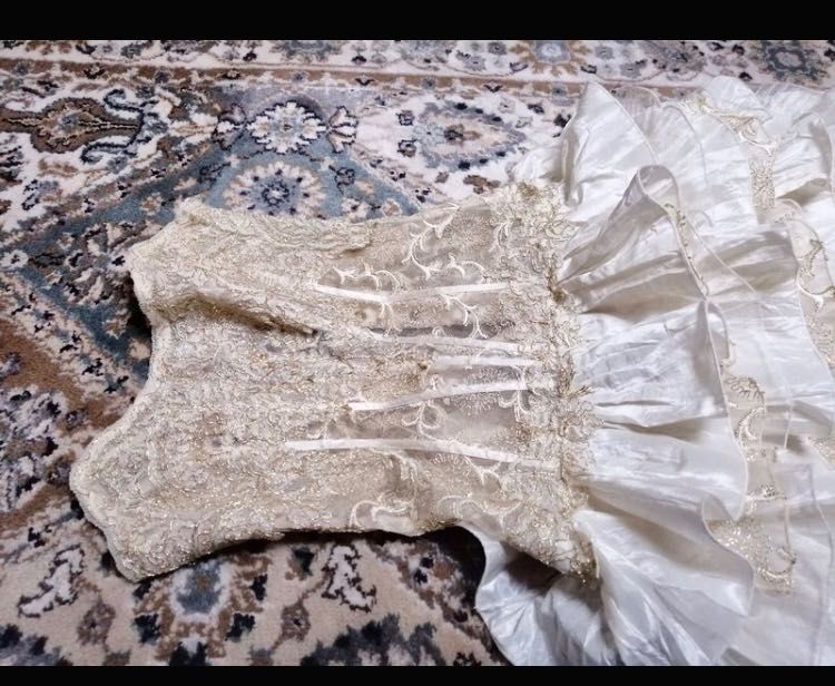 Suknia ślubna/ karnawałowa gorset ecru 36 wiktoriańska