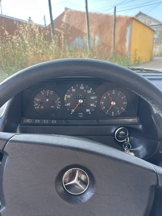 Mercedes w123 300d