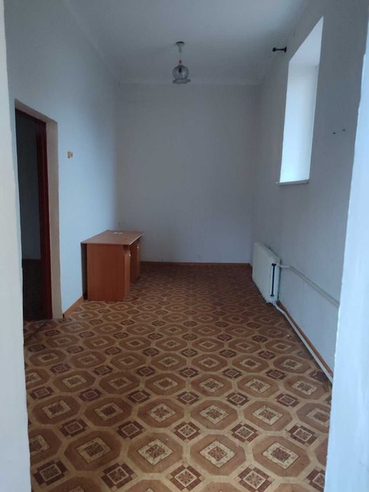 Нежитлове приміщення - м. Овруч, Житомирська обл.