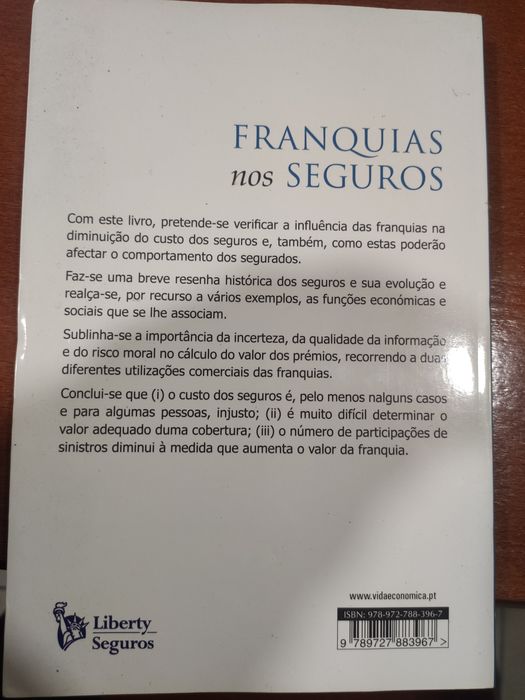 Conjunto de livros - vida económica