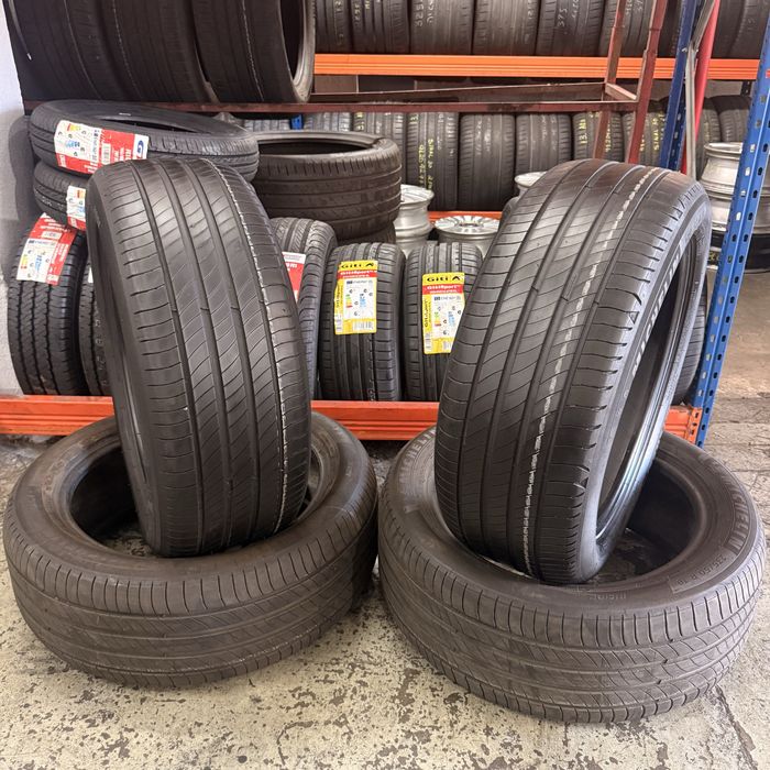 Pneus 235/50r19 XL Michelin Primacy 4 com 75% piso