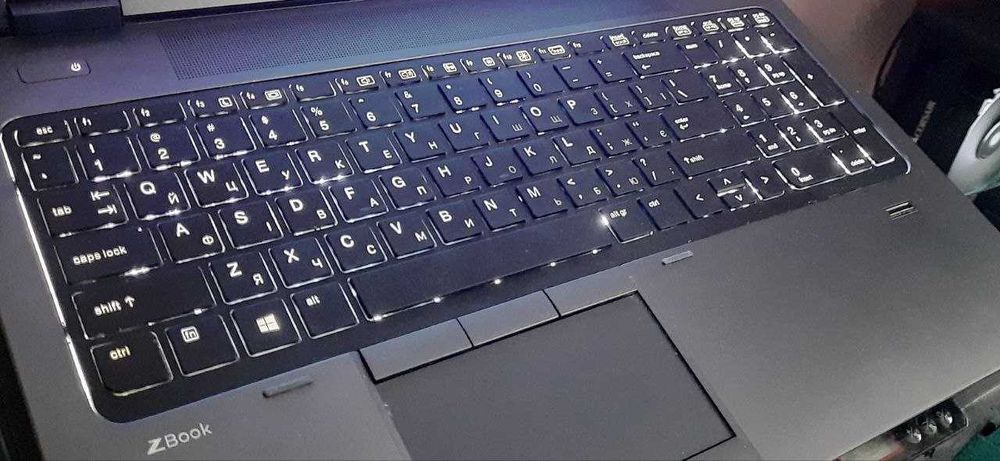 Ноутбук для дому та ігор HP ZBook 15 G2