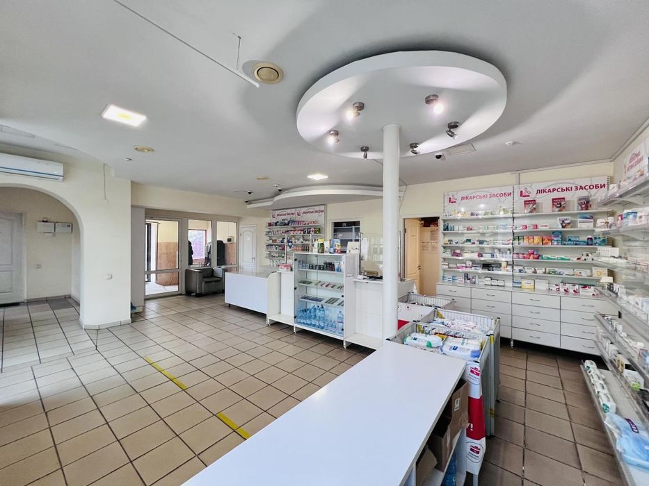 Продам магазин на зупинці Привокзальна площа (топ-місце)