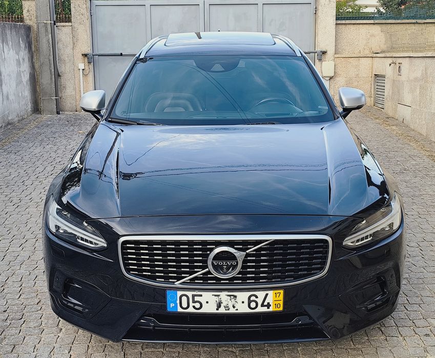 Volvo V90 D5 R-Design AWD (Nova) aceito retoma