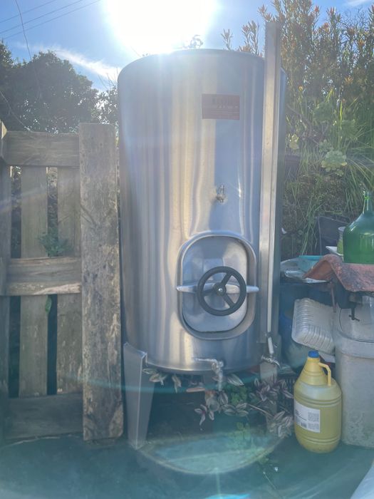 Cuba inox 300L - Para armazenamento de líquidos